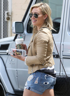 Hilary Duff : hilary-duff-1414085168.jpg