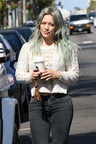 Hilary Duff : hilary-duff-1447066320.jpg