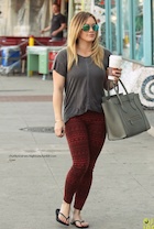 Hilary Duff : hilary-duff-1450935941.jpg