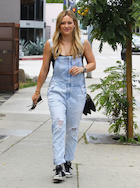 Hilary Duff : hilary-duff-1452232897.jpg