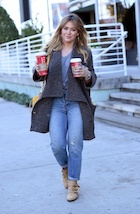 Hilary Duff : hilary-duff-1480905861.jpg