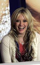 Hilary Duff : hillary_duff_1178028547.jpg