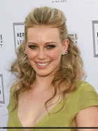 Hilary Duff : hillary_duff_1246505919.jpg