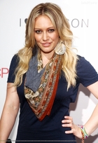 Hilary Duff : hillary_duff_1250911617.jpg