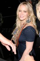 Hilary Duff : hillary_duff_1251052676.jpg