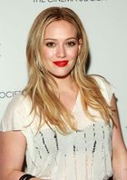 Hilary Duff : hillary_duff_1254159043.jpg