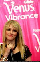 Hilary Duff : hillary_duff_1255143803.jpg