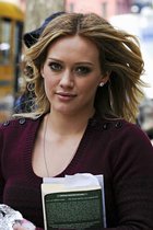 Hilary Duff : hillary_duff_1255843922.jpg