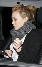 Hilary Duff : hillary_duff_1264273823.jpg