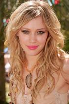 Hilary Duff : hillary_duff_1266477999.jpg