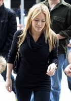 Hilary Duff : hillary_duff_1271289884.jpg