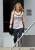 Hilary Duff : hillary_duff_1275856646.jpg