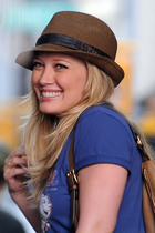 Hilary Duff : hillary_duff_1279304093.jpg