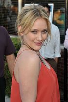 Hilary Duff : hillary_duff_1280104558.jpg