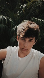 Hunter Rowland : hunter-rowland-1525972060.jpg