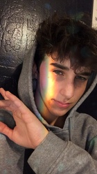 Hunter Rowland : hunter-rowland-1525972348.jpg