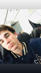 Hunter Rowland : hunter-rowland-1540608481.jpg