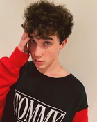 Hunter Rowland : hunter-rowland-1545550561.jpg