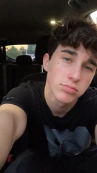 Hunter Rowland : hunter-rowland-1560035161.jpg