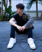 Hunter Rowland : hunter-rowland-1569189601.jpg