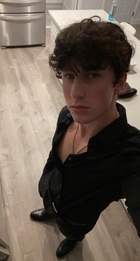 Hunter Rowland : hunter-rowland-1704392288.jpg