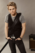 Hunter Hayes : hunter-hayes-1339783941.jpg