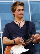 Hunter Hayes : hunter-hayes-1350173910.jpg