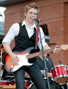 Hunter Hayes : hunter-hayes-1350173915.jpg