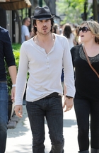 Ian Somerhalder : ian-somerhalder-1380141722.jpg