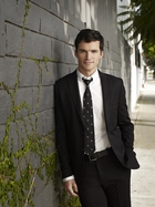 Ian Harding : ian-harding-1327015842.jpg