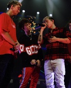 Jack Avery : TI4U1583863700.jpg