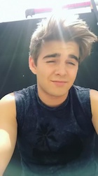 Jack Griffo : jack-griffo-1493437681.jpg