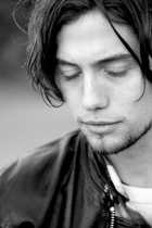 Jackson Rathbone : jacksonrathbone_1246658334.jpg