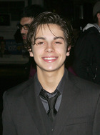 Jake T. Austin : jake-t-austin-1322144324.jpg