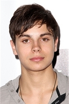 Jake T. Austin : jake-t-austin-1340378742.jpg