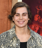 Jake T. Austin : jake-t-austin-1588787803.jpg