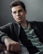 Jake T. Austin : jake-t-austin-1629508682.jpg