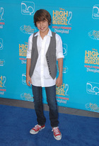 Jake T. Austin : jake_austin_1192643539.jpg