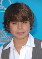 Jake T. Austin : jake_austin_1192643543.jpg