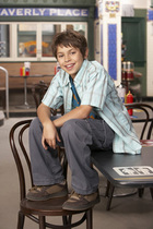 Jake T. Austin : jake_austin_1194212686.jpg