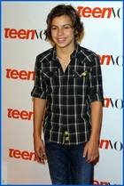 Jake T. Austin : jake_austin_1225588356.jpg