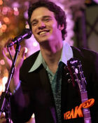 Jake Epstein : TI4U_u1145914778.jpg