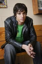 Jake Epstein : TI4U_u1153502689.jpg