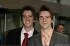 James and Oliver Phelps : TI4U_u1214390116.jpg