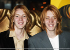 James and Oliver Phelps : TI4U_u1227843894.jpg