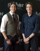 James and Oliver Phelps : james-and-oliver-phelps-1320936746.jpg