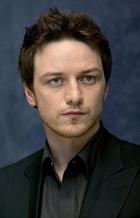 James McAvoy : james-mcavoy-1372449533.jpg