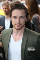 James McAvoy : james-mcavoy-1379112283.jpg