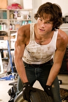 Jared Padalecki : jared-padalecki-1319121790.jpg