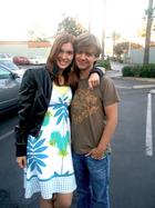 Jason Earles : TI4U_u1218337117.jpg